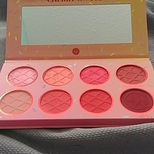 BH Cosmetics Cherry on Top palette